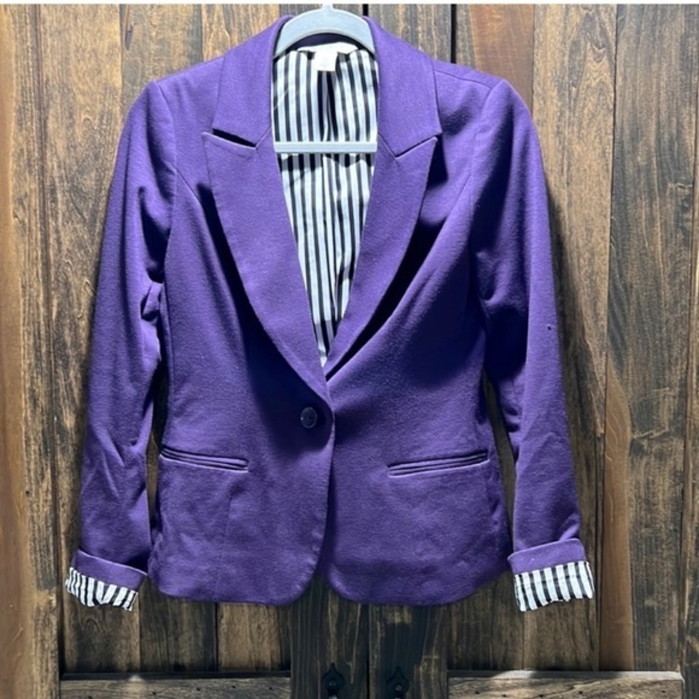 White House Black Market Violet Blazer with Striped Lining